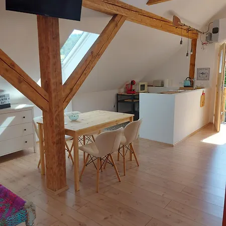 Appartement Pr' Sovarjo *